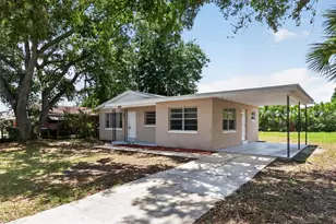 2209 9th Ct NE, Winter Haven, FL 33881 - Photo 1