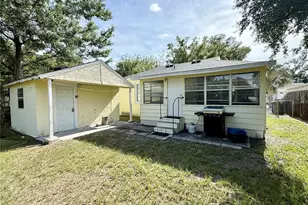 3909 N Darwin Ave, Tampa, FL 33603 - Photo 21