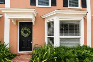 301 S Bungalow Park Ave, Tampa, FL 33609 - Photo 1