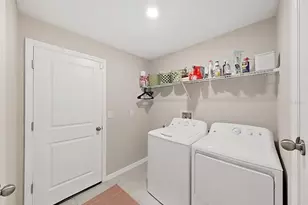 5413 Blue Azure Dr, Wimauma, FL 33598 - Photo 17