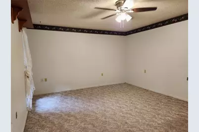 11318 Brightwood Drive, Seffner, FL 33584 - Photo 17