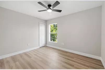 319 E Hanlon Street, Tampa, FL 33604 - Photo 17
