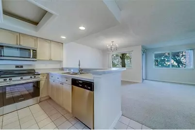 9209 Jakes Path, Largo, FL 33771 - Photo 13