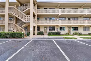 951 79th Ave N, Saint Petersburg, FL 33702 - Photo 1