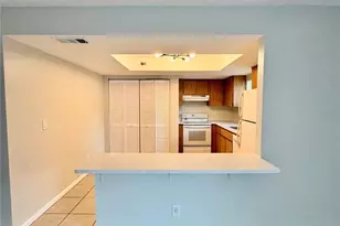 2564 42nd Ave N, Saint Petersburg, FL 33714 - Photo 5