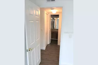 4211 Chatham Oak Court #102, Tampa, FL 33624 - Photo 11