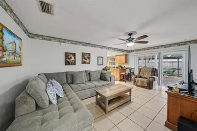 626 Rollingwood Lane, Valrico, FL 33594 - Photo 7