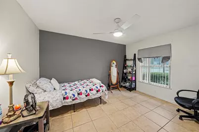 626 Rollingwood Lane, Valrico, FL 33594 - Photo 17