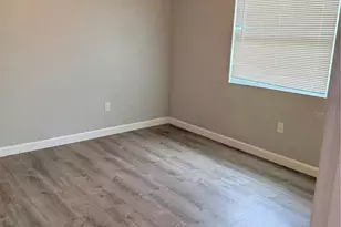 1002 E Bougainvillea Ave, Tampa, FL 33612 - Photo 25
