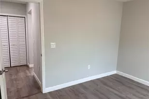 1002 E Bougainvillea Ave, Tampa, FL 33612 - Photo 23