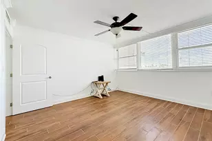 450 Treasure Island Causeway, Treasure Island, FL 33706 - Photo 35