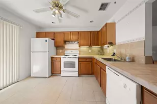 2926 Star Apple Ct, Palm Harbor, FL 34684 - Photo 5