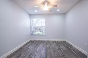 2390 Bentley Dr, Palm Harbor, FL 34684 - Photo 29