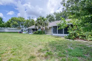 2390 Bentley Dr, Palm Harbor, FL 34684 - Photo 37