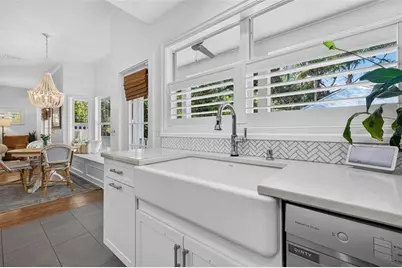 4618 W Tennyson Avenue, Tampa, FL 33629 - Photo 15