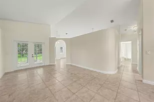 19610 Wyndmill Cir, Odessa, FL 33556 - Photo 9