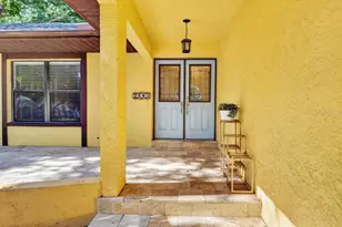 2883 Mandarin Pl, Palm Harbor, FL 34684 - Photo 3