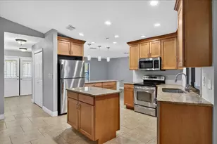 2883 Mandarin Pl, Palm Harbor, FL 34684 - Photo 11