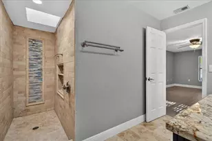 2883 Mandarin Pl, Palm Harbor, FL 34684 - Photo 27