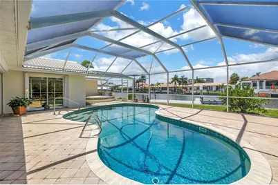 2067 Massachusetts Avenue NE, Saint Petersburg, FL 33703 - Photo 35