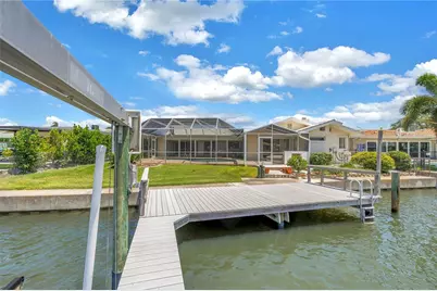2067 Massachusetts Avenue NE, Saint Petersburg, FL 33703 - Photo 45