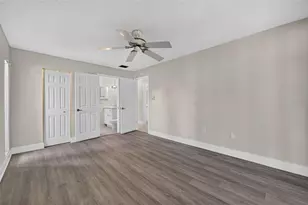 1211 11th Cir SE, Largo, FL 33771 - Photo 13