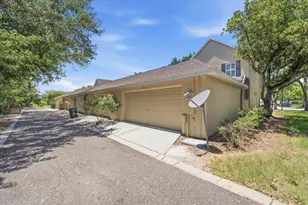 9530 W Park Village Dr, Tampa, FL 33626 - Photo 23