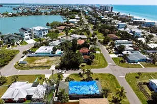 102 158th Ave, Redington Beach, FL 33708 - Photo 15