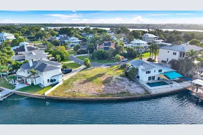 121 Augusta Avenue, Palm Harbor, FL 34683 - Photo 3