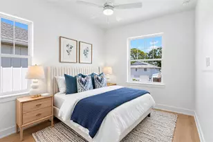 1868 Mississippi Ave NE, Saint Petersburg, FL 33703 - Photo 11