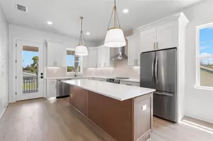 1868 Mississippi Ave NE, Saint Petersburg, FL 33703 - Photo 15