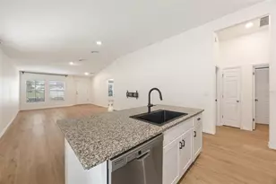 12401 Streambed Dr, Riverview, FL 33579 - Photo 11