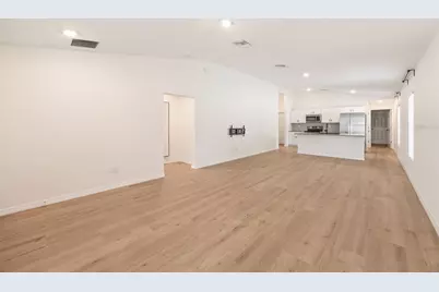 12401 Streambed Drive, Riverview, FL 33579 - Photo 5