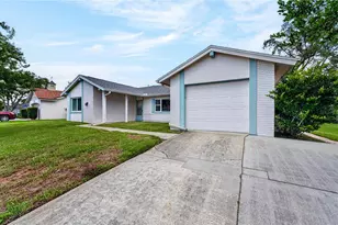 13004 Serpentine Dr, Hudson, FL 34667 - Photo 3