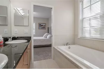 2920 2 Hansen Manor Lane, Tampa, FL 33611 - Photo 27