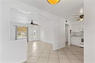 5923 Yorkshire Rd, Tampa, FL 33634 - Photo 11