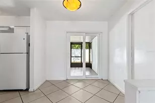 5923 Yorkshire Rd, Tampa, FL 33634 - Photo 9