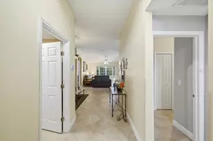 392 Tavernier Cir, Oldsmar, FL 34677 - Photo 7