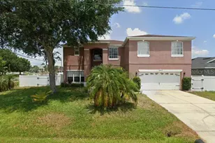 292 Beckenham Dr, Kissimmee, FL 34758 - Photo 1
