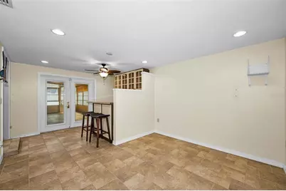 6701 Orchard Drive N, Saint Petersburg, FL 33702 - Photo 27