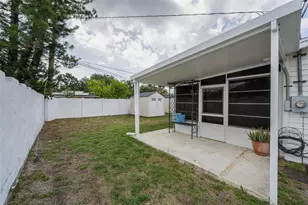 6701 Orchard Dr N, Saint Petersburg, FL 33702 - Photo 35