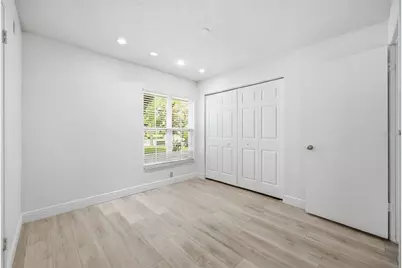 5113 Pennsbury Drive, Tampa, FL 33624 - Photo 27