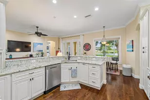 10035 Remington Dr, Riverview, FL 33578 - Photo 9