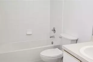 6138 Olivedale Dr, Riverview, FL 33578 - Photo 13