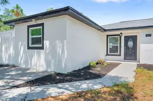 1201 Windy Ridge Dr, Brandon, FL 33510 - Photo 3