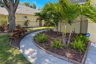 317 28th St W, Palmetto, FL 34221 - Photo 3