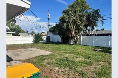 10934 Freedom Boulevard, Seminole, FL 33772 - Photo 7