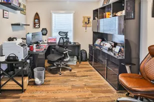 8700 Heather Dr, Zephyrhills, FL 33540 - Photo 21