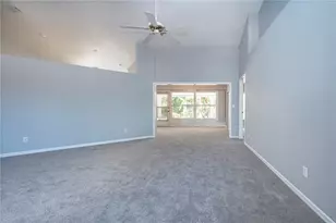 1624 Brookton Green Dr, Sun City Center, FL 33573 - Photo 7