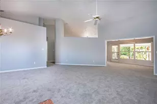 1624 Brookton Green Dr, Sun City Center, FL 33573 - Photo 9